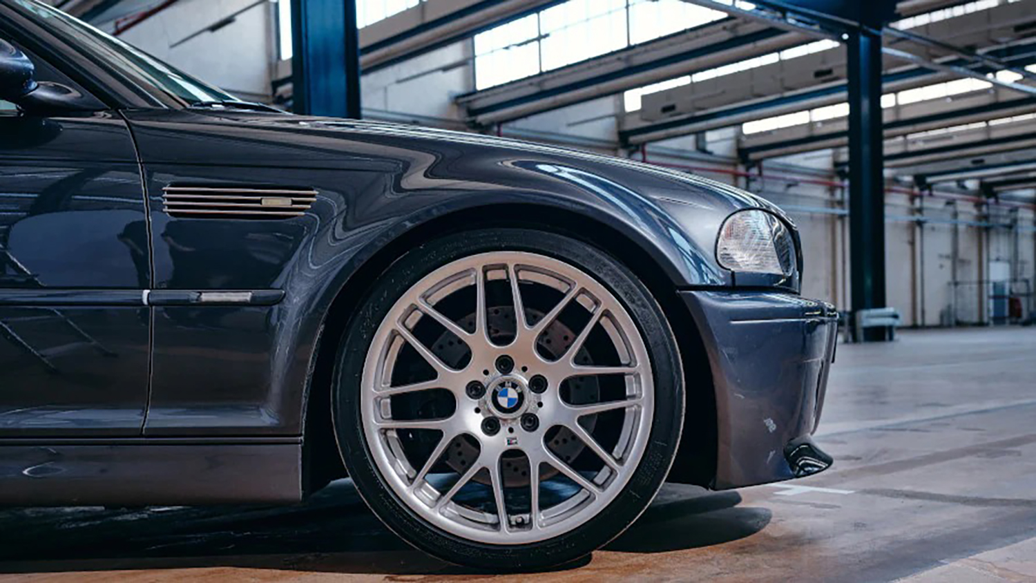 BMW Mのガレージに眠る「幻のCSL」4台 〜 画像6