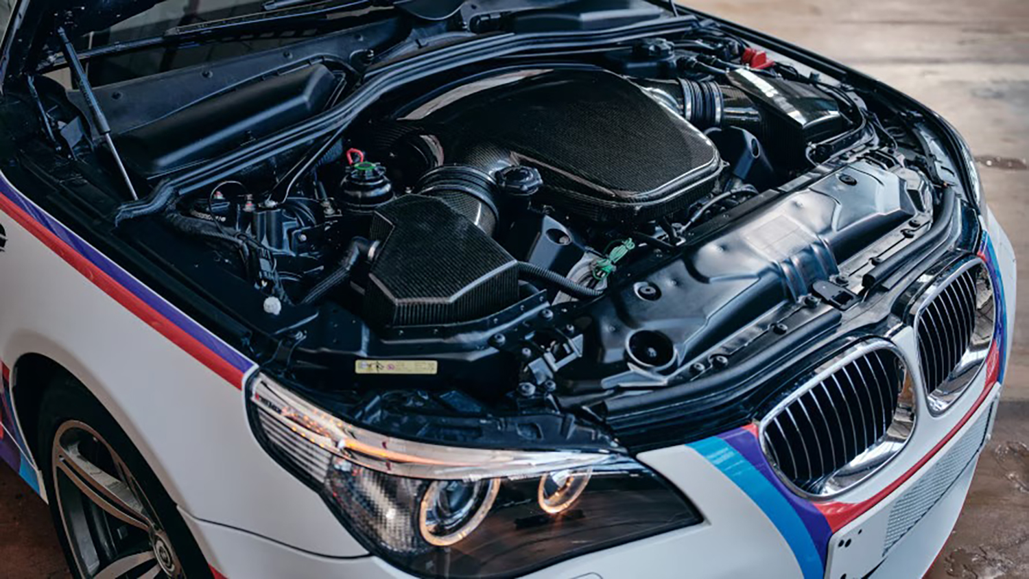M5 CSL（E60）