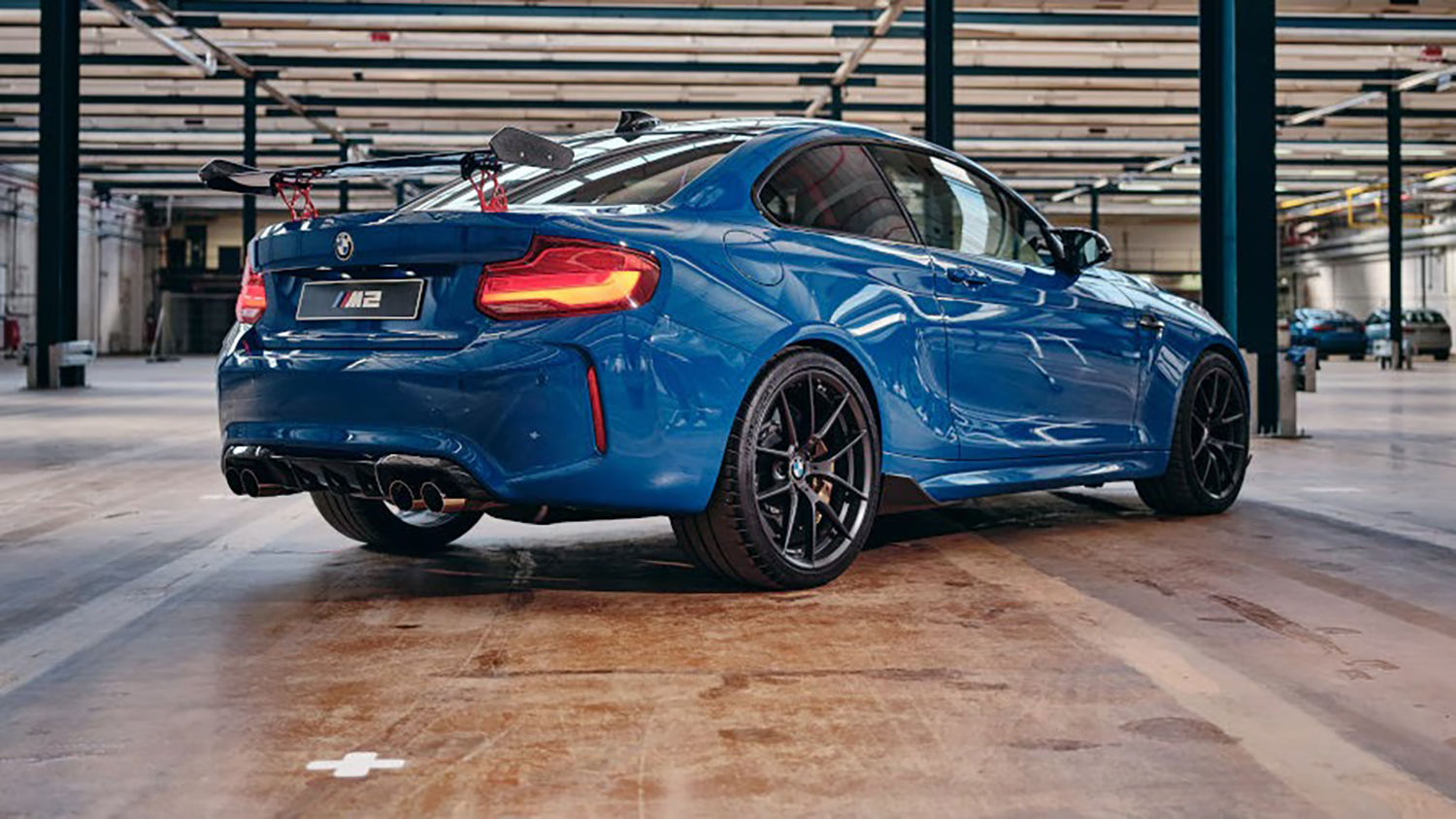 BMW Mのガレージに眠る「幻のCSL」4台 〜 画像17