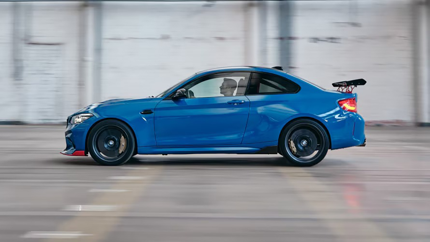 BMW Mのガレージに眠る「幻のCSL」4台 〜 画像22
