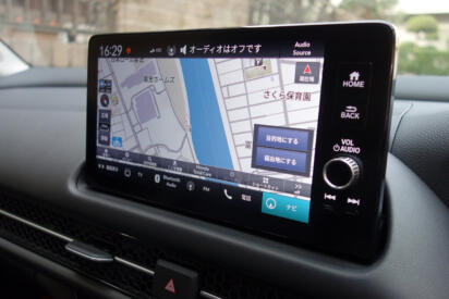 地図更新に数万円かかる純正ナビはもう不要？　Googleマップや車載Googleが全盛時の現代のカーナビ事情