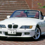 【画像】小型軽量オープンのBMW Z3にV12をぶち込む狂気！　BMWが自ら作った幻の魔改造車 〜 画像7