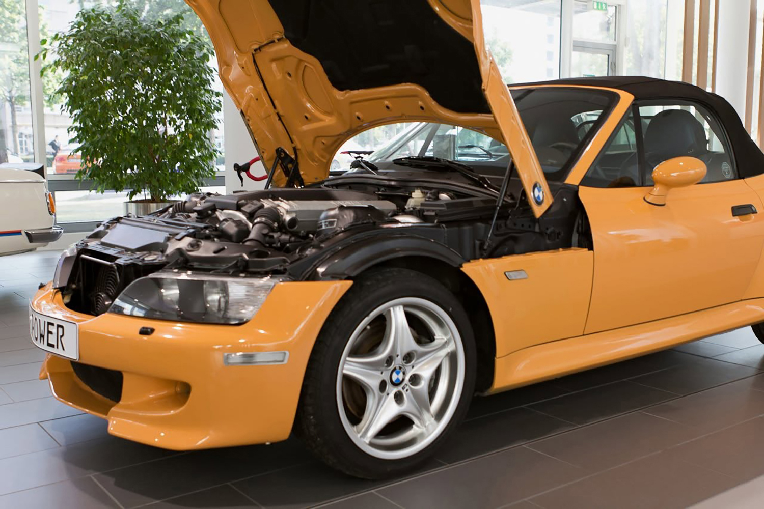 BMW Z3ロードスター V12