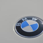【画像】小型軽量オープンのBMW Z3にV12をぶち込む狂気！　BMWが自ら作った幻の魔改造車 〜 画像8