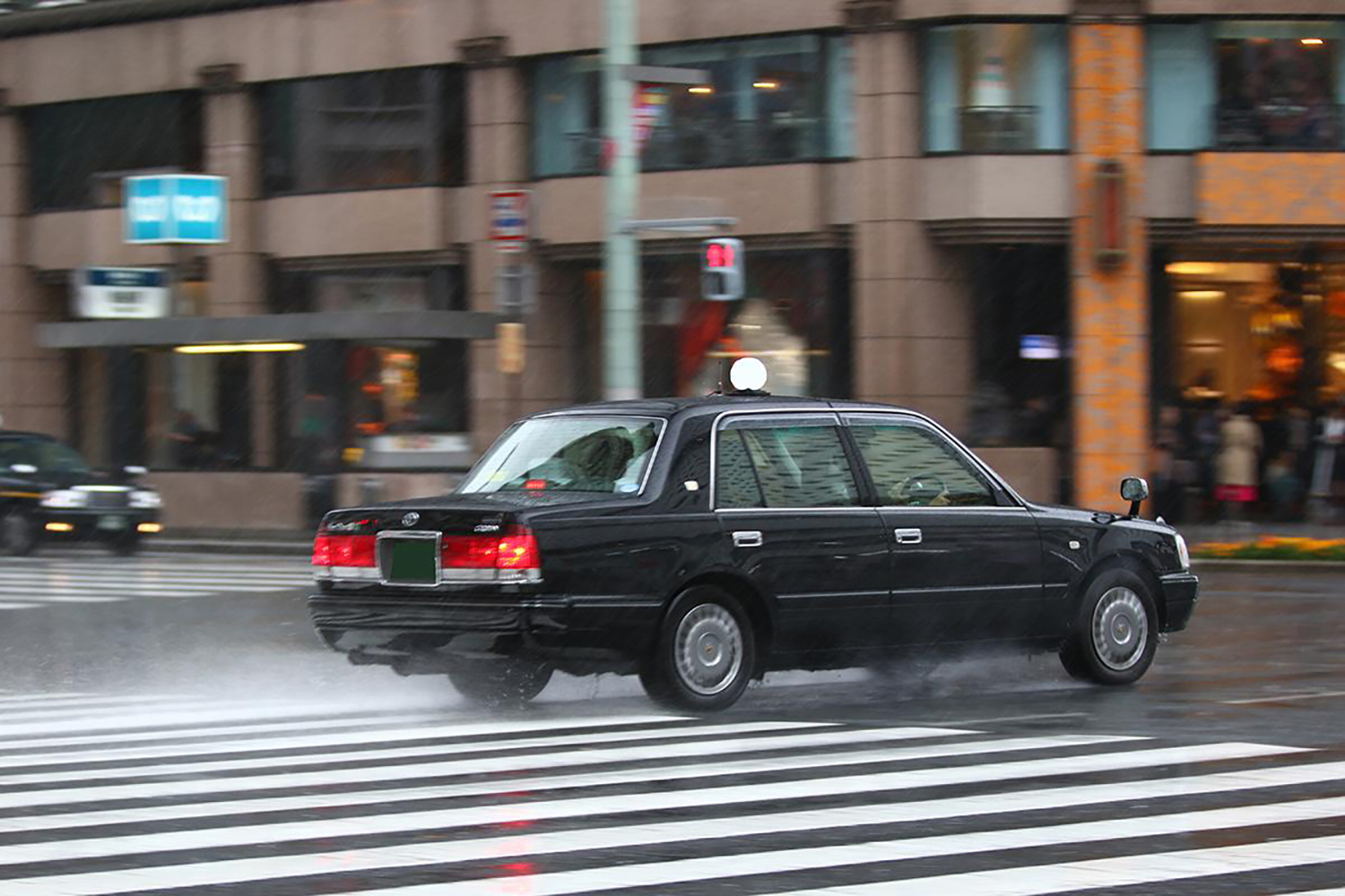 雨の日に走るタクシー 〜 画像7