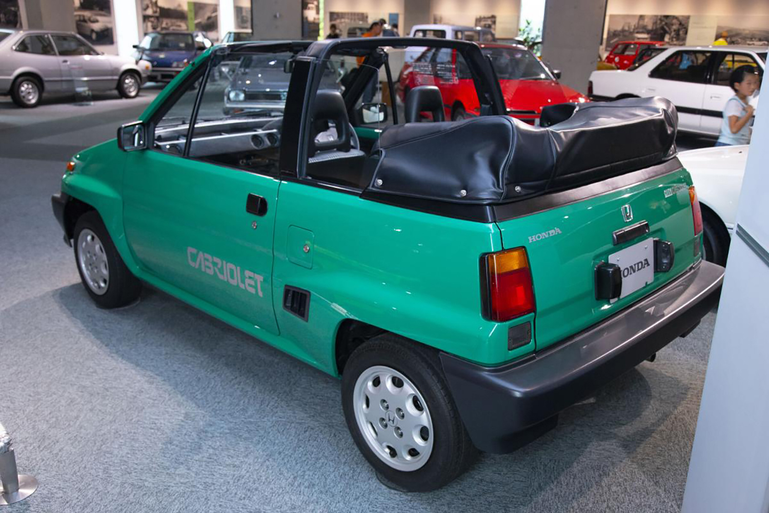 なんで作ったか意味不明な謎すぎる乗用オープンカー４選 〜 画像5