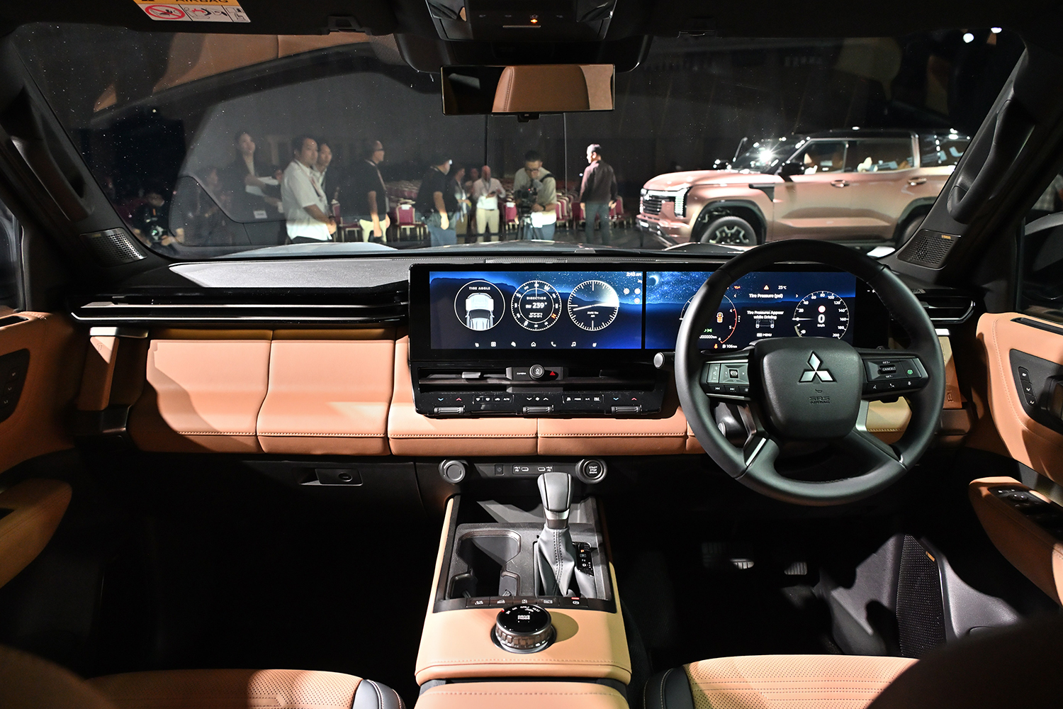 新型パジェロに三菱自動車社長が寄せる期待と自信 〜 画像19