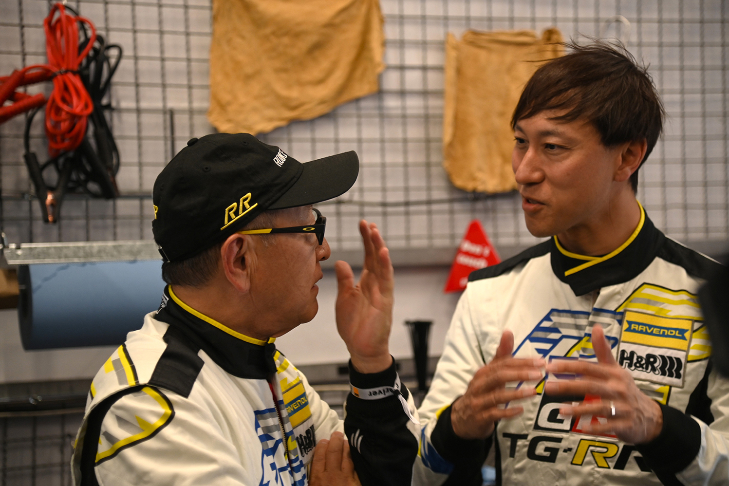 ニュル24時間レースは嘘から生まれたＭ３ツーリングGT3のまさかの総合３位ゲットで大盛況【みどり独乙通信】 〜 画像63