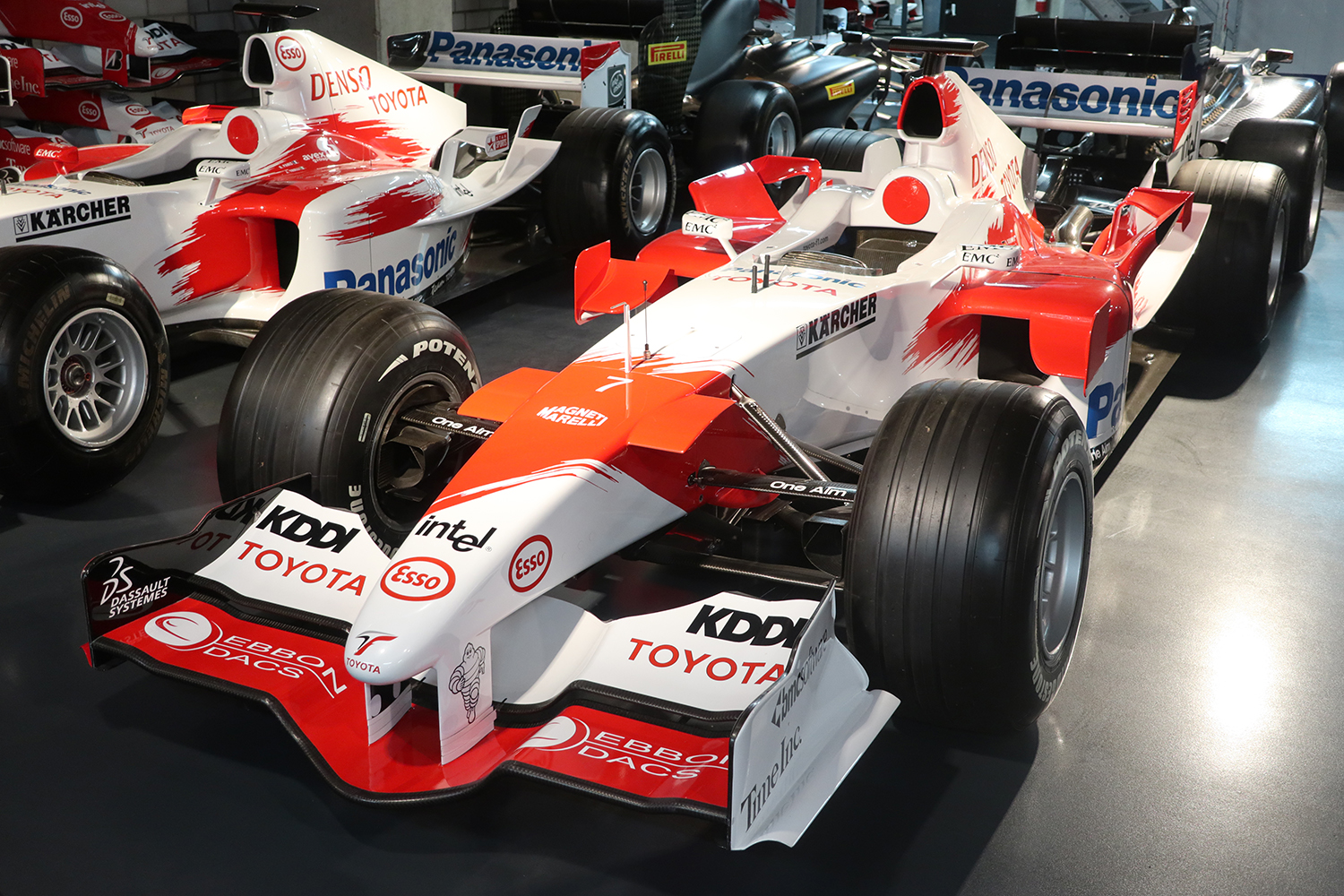 2005 Toyota TF105