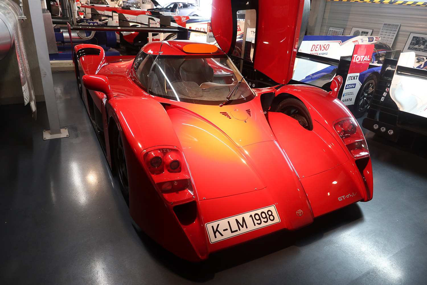 1998 Toyota TS020 "GT-One" Road Version