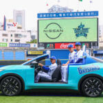 【画像】横浜スタジアムのベイスターズ戦は「リーフでリリーフ」！　新型リーフがベイスターズ仕様のリリーフカーに変身 〜 画像5