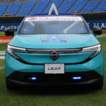 【画像】横浜スタジアムのベイスターズ戦は「リーフでリリーフ」！　新型リーフがベイスターズ仕様のリリーフカーに変身 〜 画像16