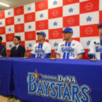 【画像】横浜スタジアムのベイスターズ戦は「リーフでリリーフ」！　新型リーフがベイスターズ仕様のリリーフカーに変身 〜 画像27