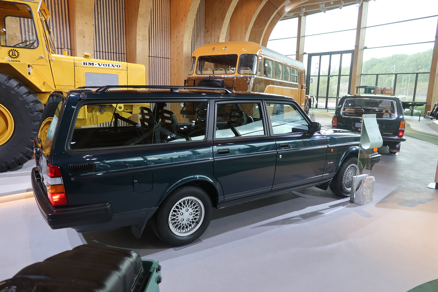 1974-93 Volvo 240 5-Door