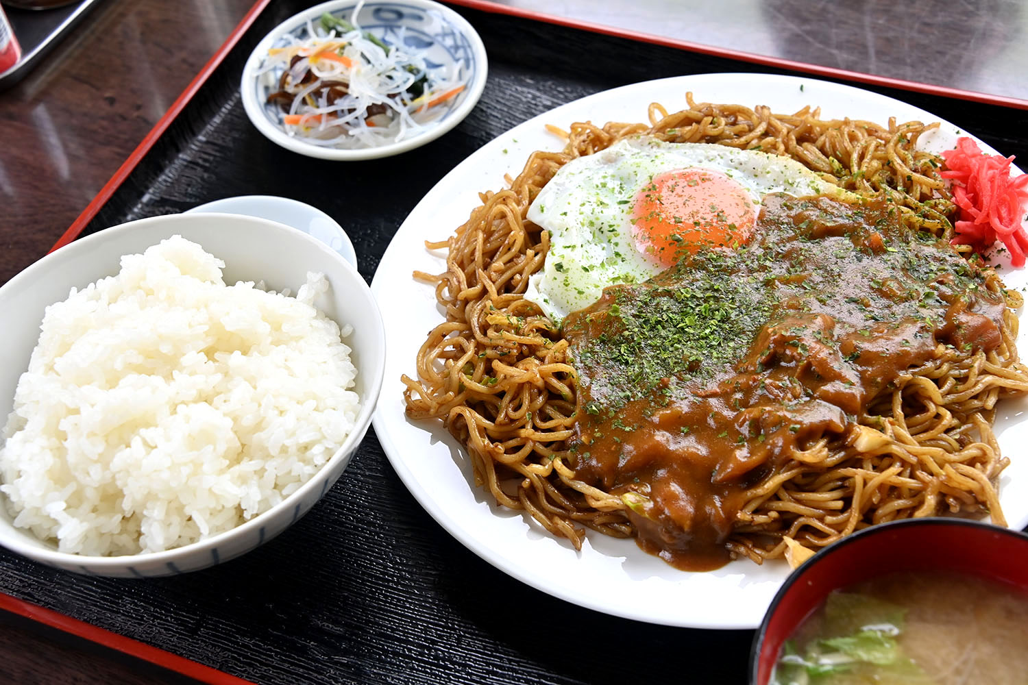 カレーと目玉焼きまで盛った1020円の「大判屋」の定食が"ウルトラ"たまんねェ〜【P専食堂】 〜 画像8