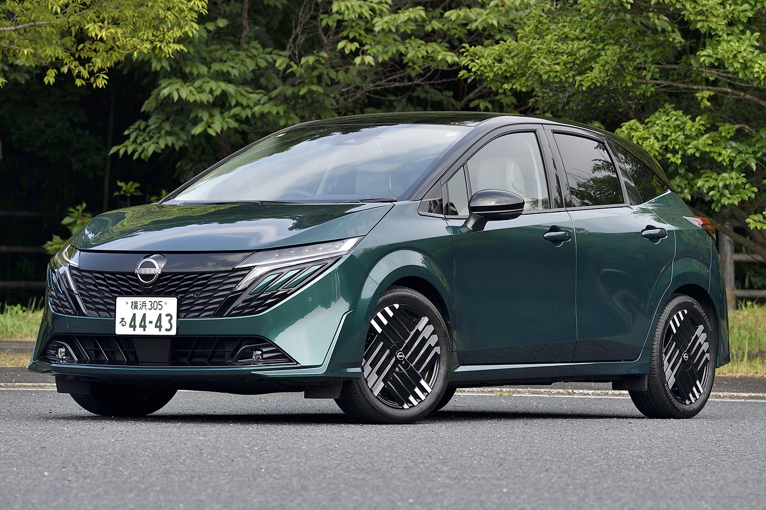 日産ノートオーラのフロントスタイリング