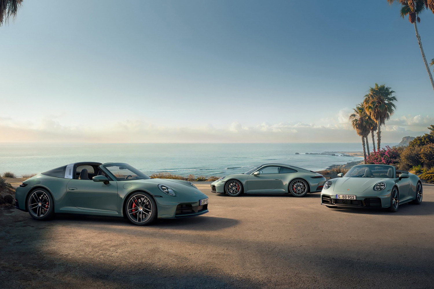 ポルシェ911クーペとカブリオレとTバールーフ