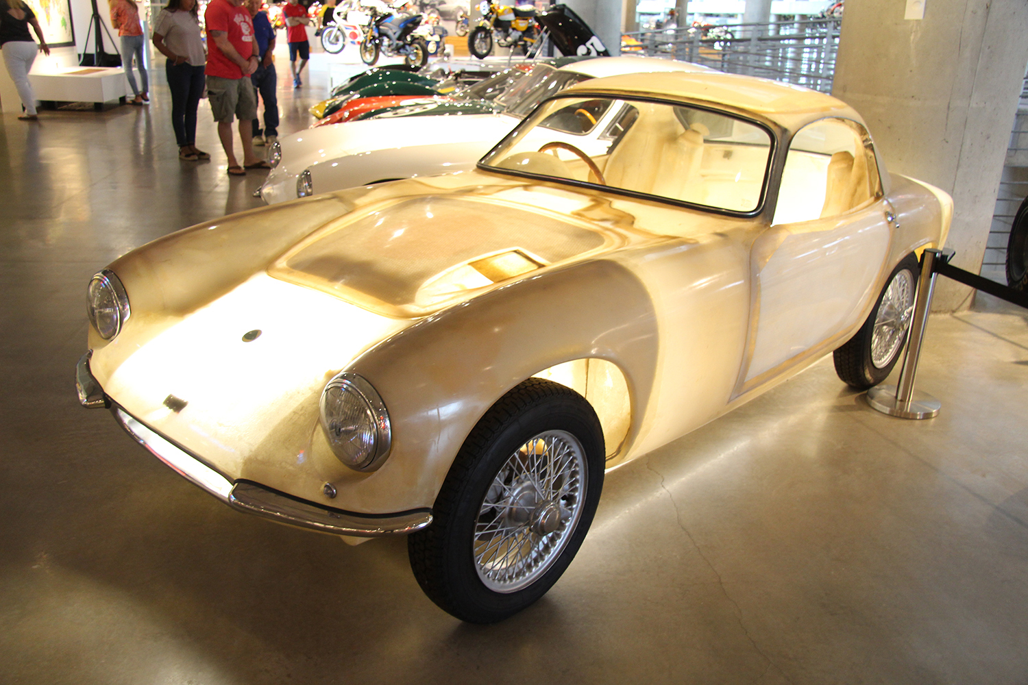 1957~63 Lotus Elite Type14 "Fibreglass Monocoque"