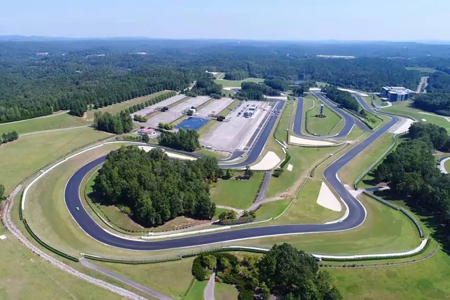 バーバー・ヴィンテージ・モータースポーツ博物館と併設のサーキット