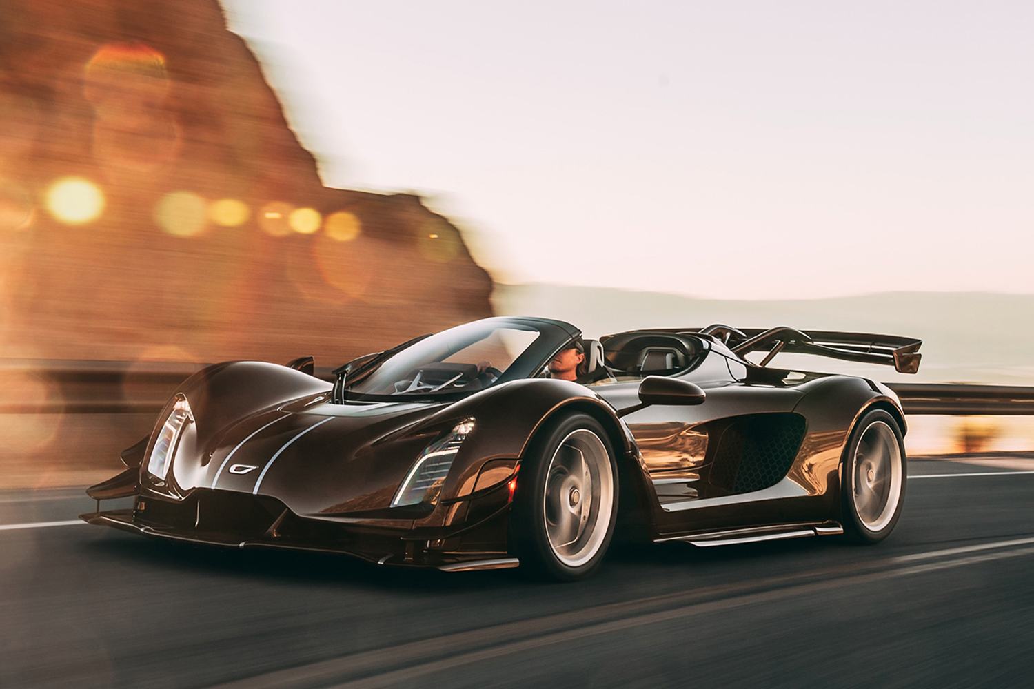 世界最速ハイパーカー「ジンガー21Cスパイダー」は1287馬力で約４億3000万円 〜 画像30