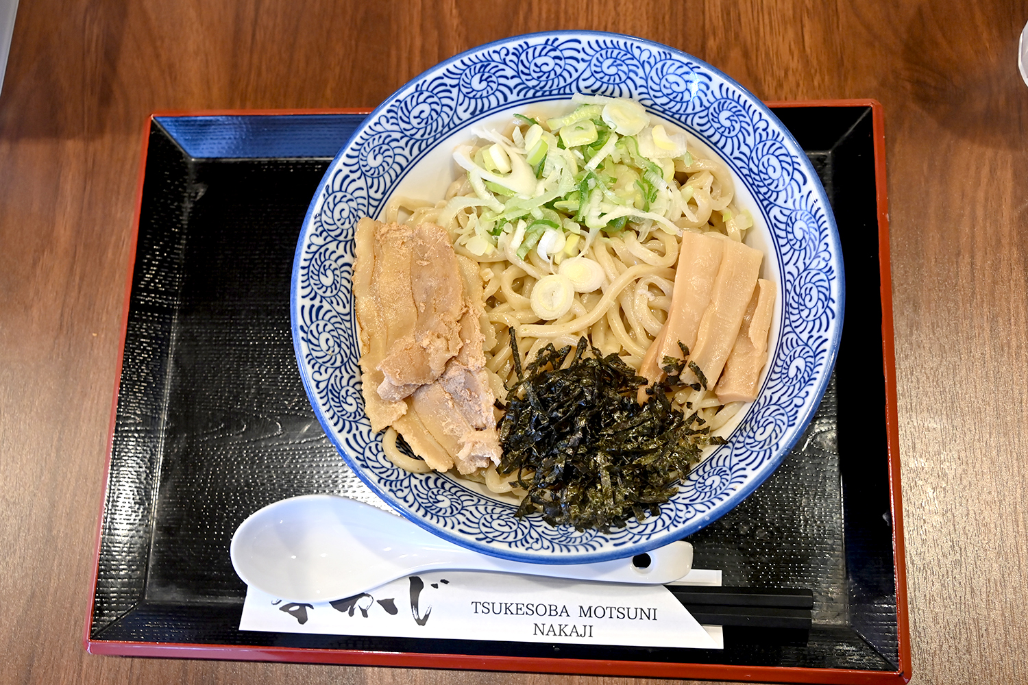 「つけ蕎麦もつ煮なかじ」はつけ蕎麦にもつ煮に油そばとすべてがうまくてボリュームたっぷり【Ｐ専食堂】 〜 画像2