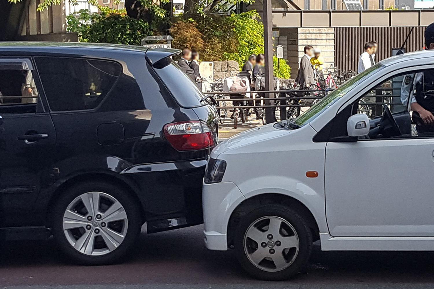 クルマの追突事故