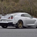 【画像】生産終了のR35GT-Rと極上のR34GT-Rを乗り比べて語る！　ドリキンが次期型GT-Rに期待するもの【土屋圭市 峠賛歌】 〜 画像25