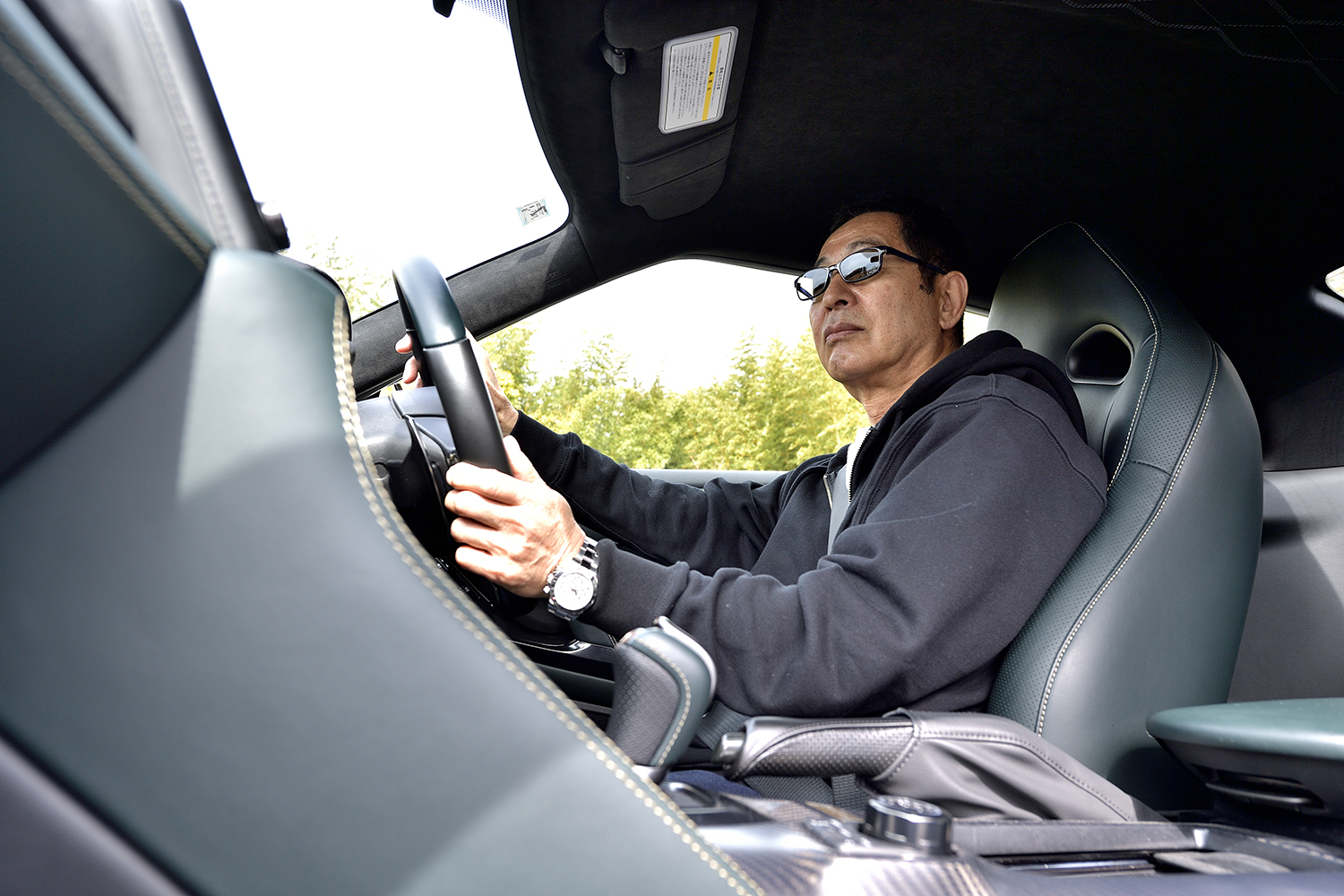 日産GT-Rを運転する土屋圭市さん 〜 画像32