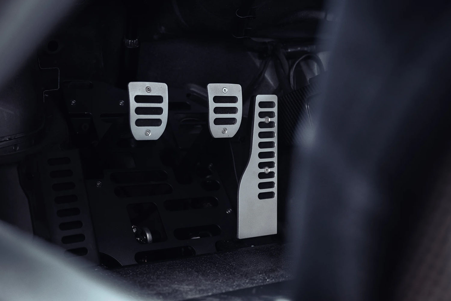 モントレーで公開された２億円超の「ギュンターワークスGXR-Evo」は究極のレストモッドだ 〜 画像36