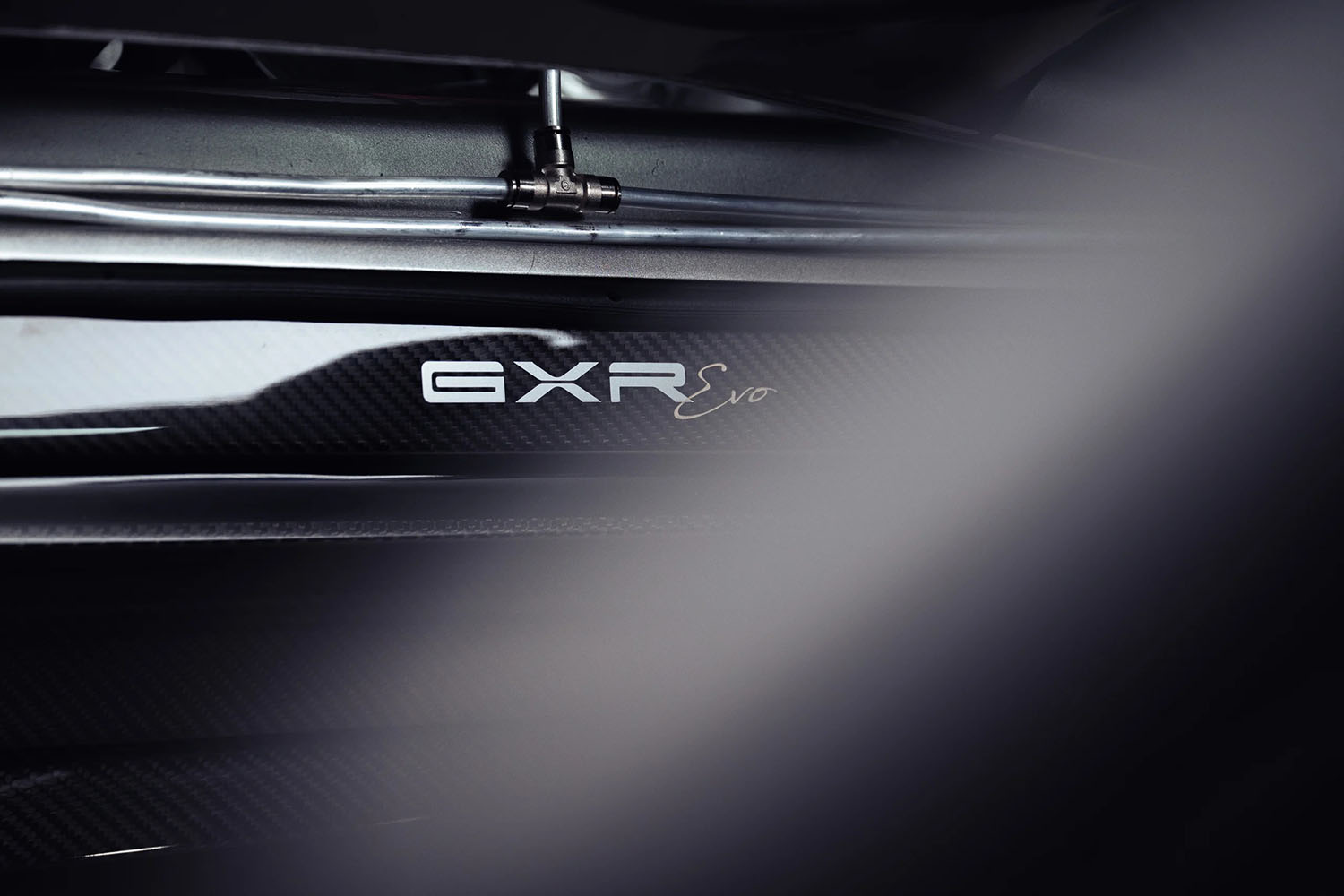 モントレーで公開された２億円超の「ギュンターワークスGXR-Evo」は究極のレストモッドだ 〜 画像54