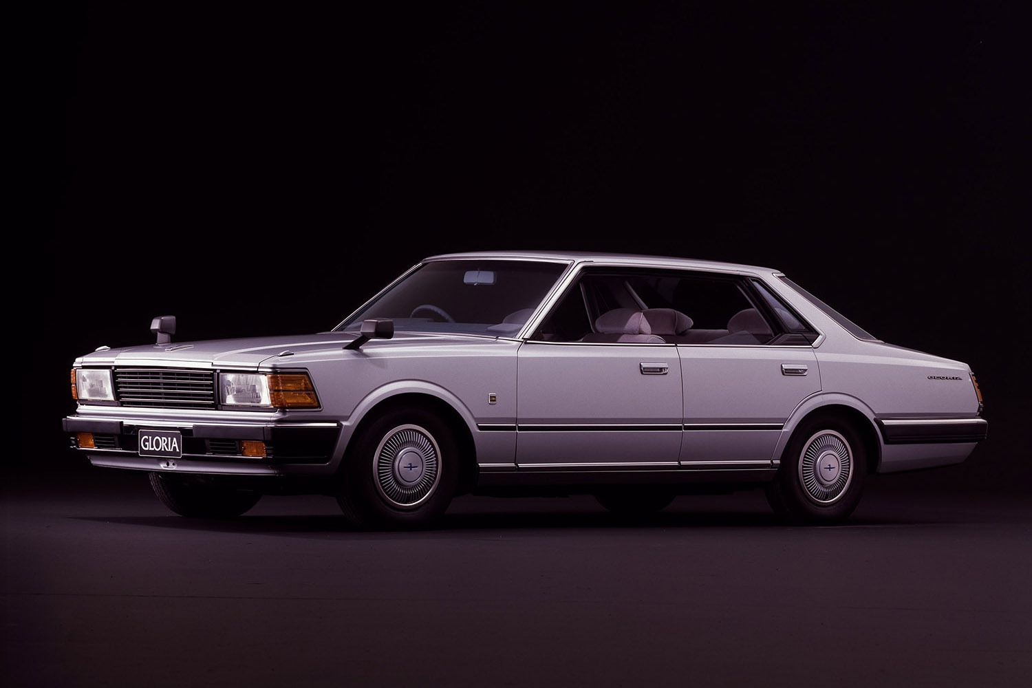 日産グロリアのフロントスタイリング