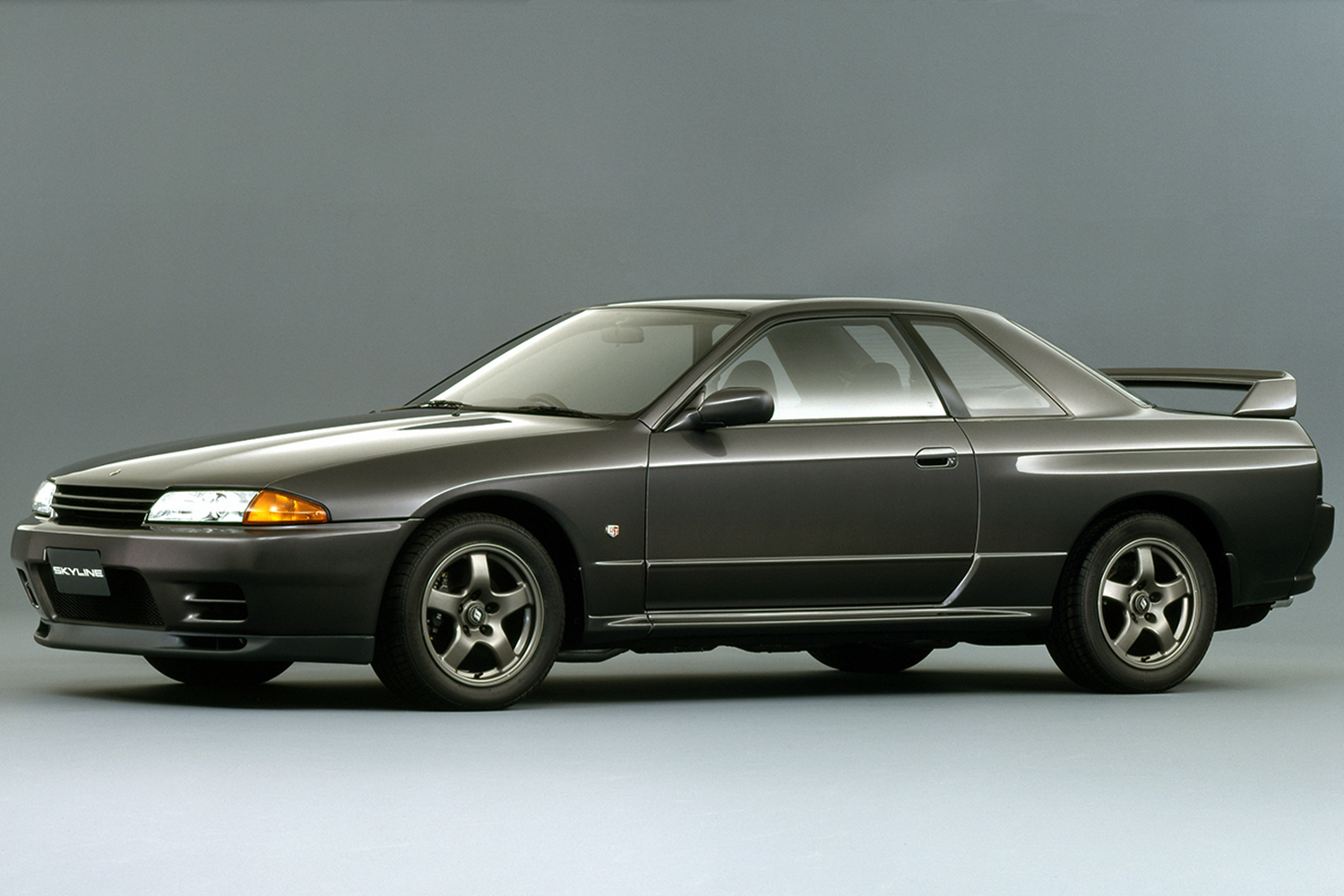 日産スカイラインGT-R日産のフロントスタイリング 〜 画像19