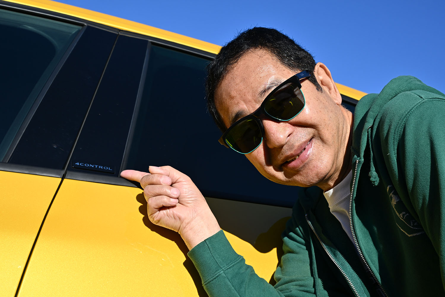 ルノー・メガーヌRSウルティムの4コントロールを絶賛した土屋圭市さん