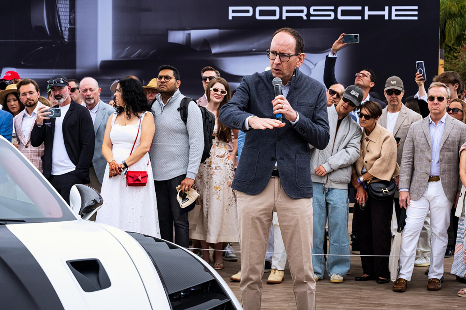 ポルシェが911 GT2 RSを魔改造した「フラッハバウRS」は数億円レベルの究極ワンオフモデル 〜 画像33
