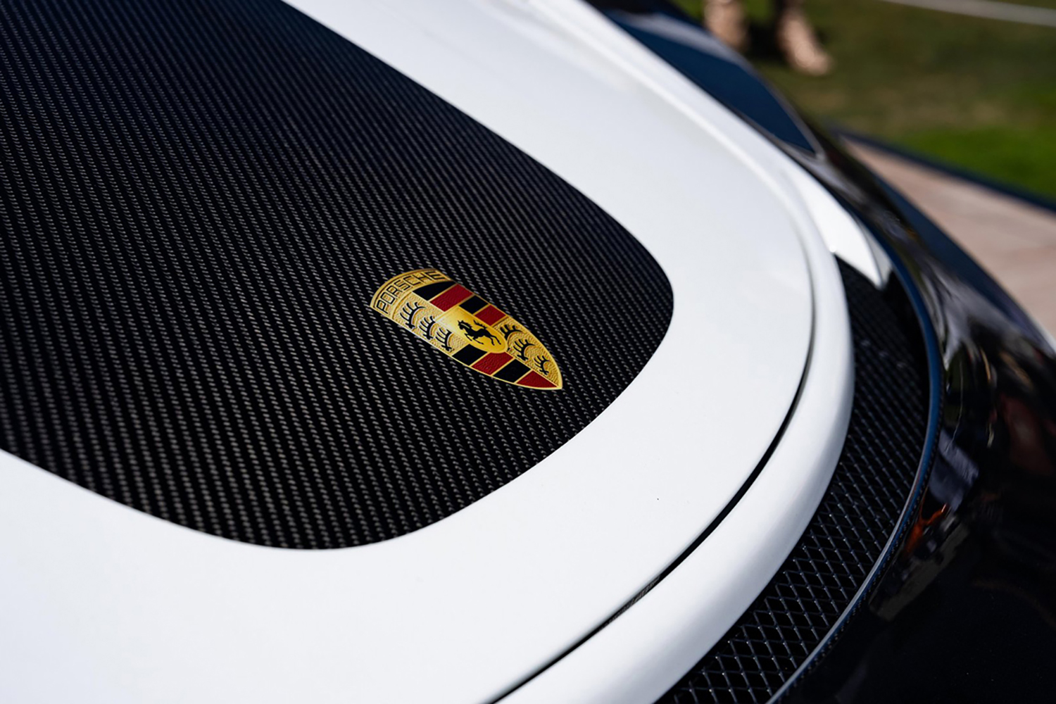 ポルシェが911 GT2 RSを魔改造した「フラッハバウRS」は数億円レベルの究極ワンオフモデル 〜 画像38
