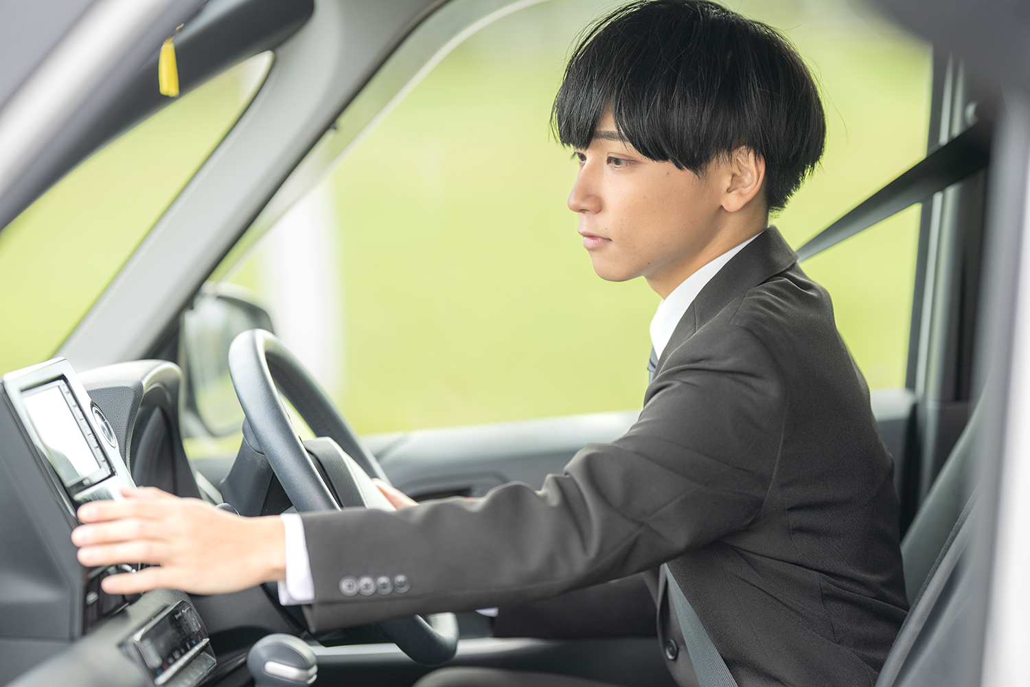 左利きはやっぱり運転もうまい!?　「利き手」とクルマの意外な関係とは 〜 画像25