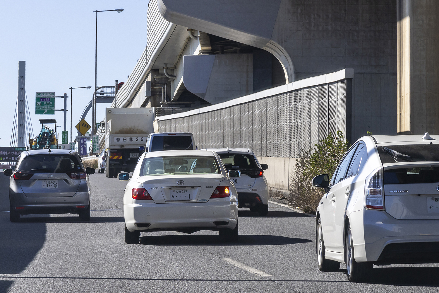 左利きはやっぱり運転もうまい!?　「利き手」とクルマの意外な関係とは 〜 画像32