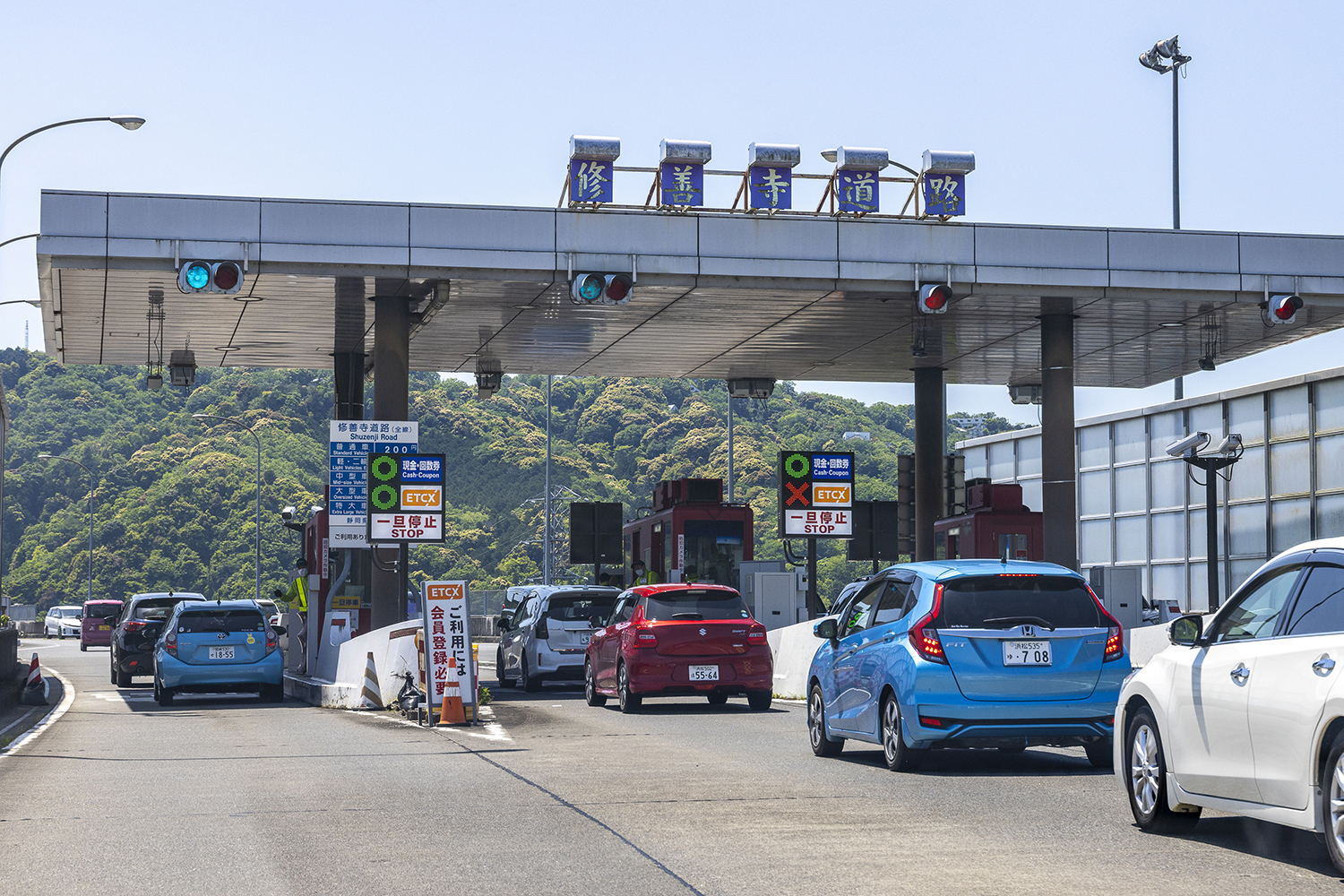 左利きはやっぱり運転もうまい!?　「利き手」とクルマの意外な関係とは 〜 画像38