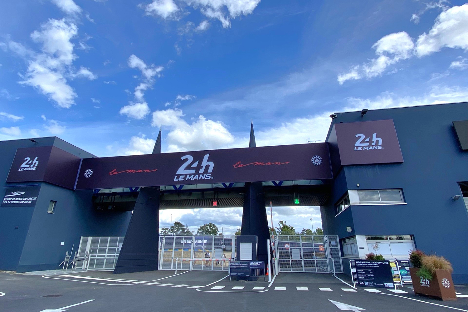 ル・マン24時間レースが開催されるサルトサーキット
