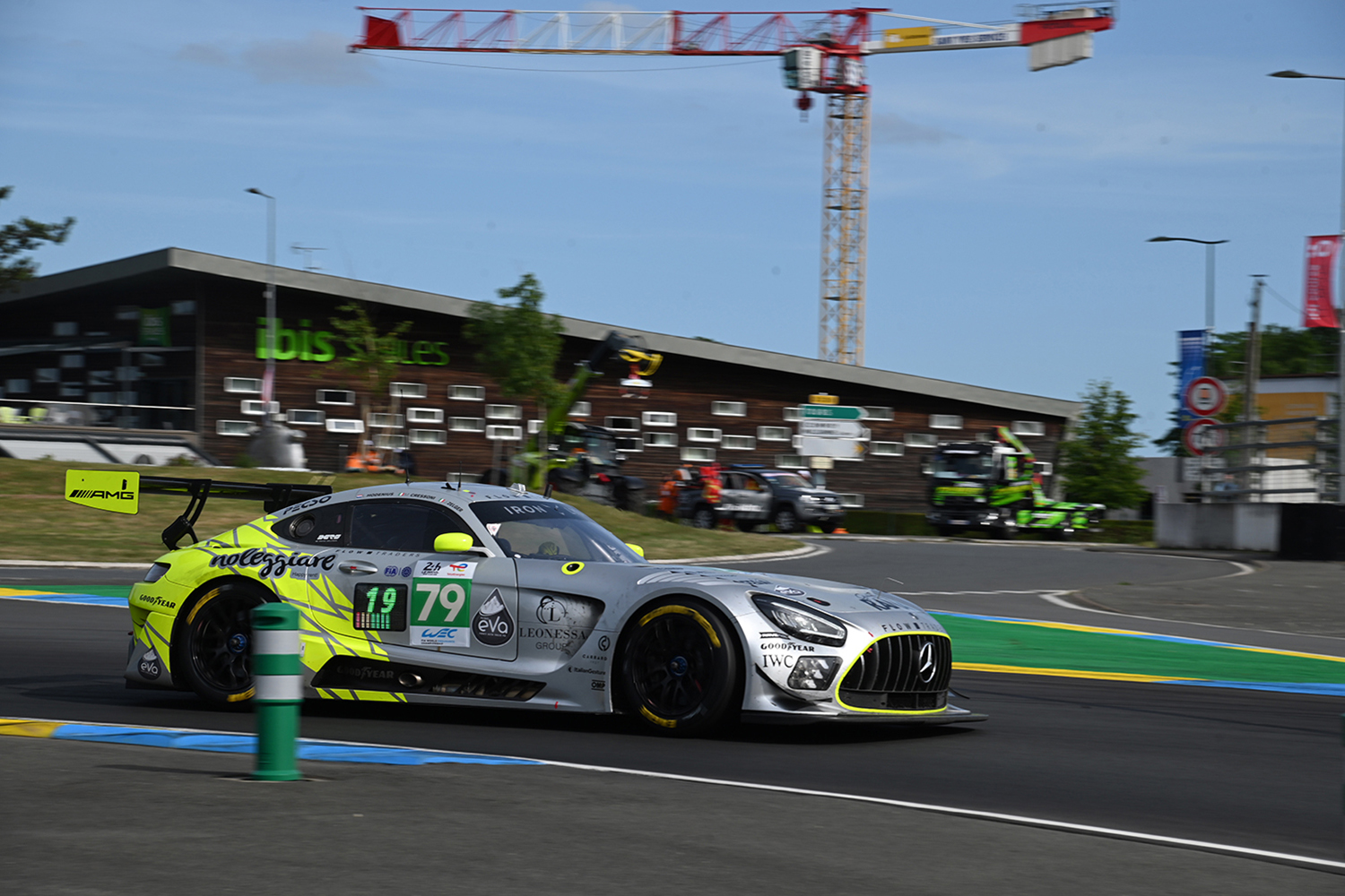 メルセデスAMG GT3の走行
