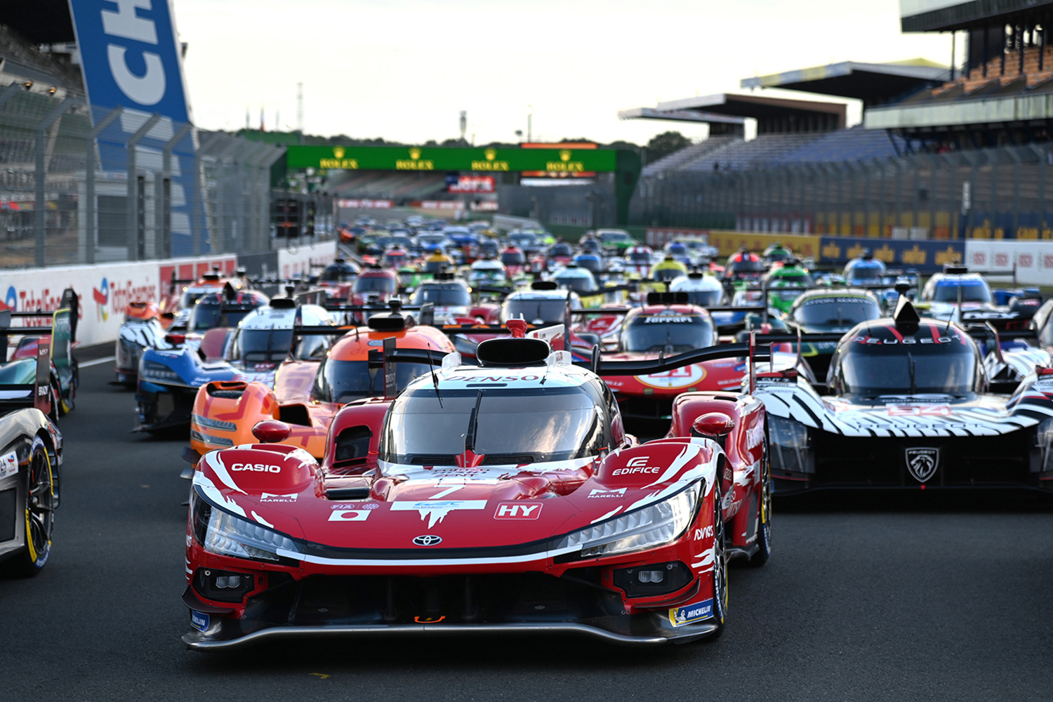 ル・マン24時間レースを毎年現地取材しているからこそ知っている"あるある"【みどり独乙通信】