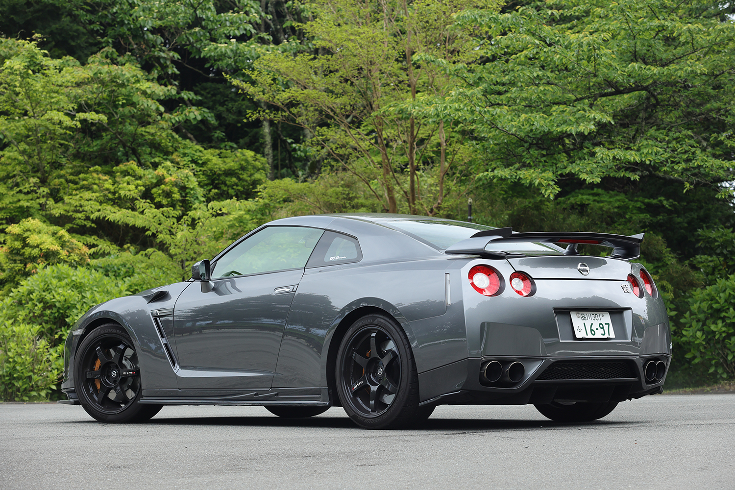 初期型R35と最終期型NISMOを乗り比べてドリキンが感じたGT-Rの進化【土屋圭市 峠賛歌】 〜 画像1