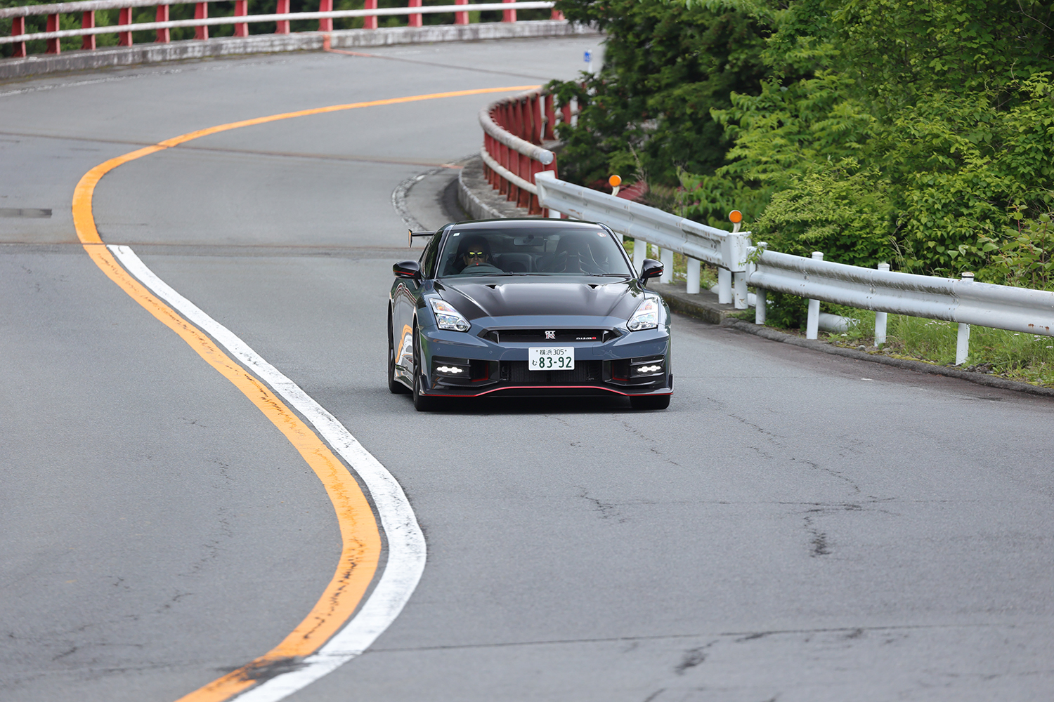 初期型R35と最終期型NISMOを乗り比べてドリキンが感じたGT-Rの進化【土屋圭市 峠賛歌】 〜 画像27
