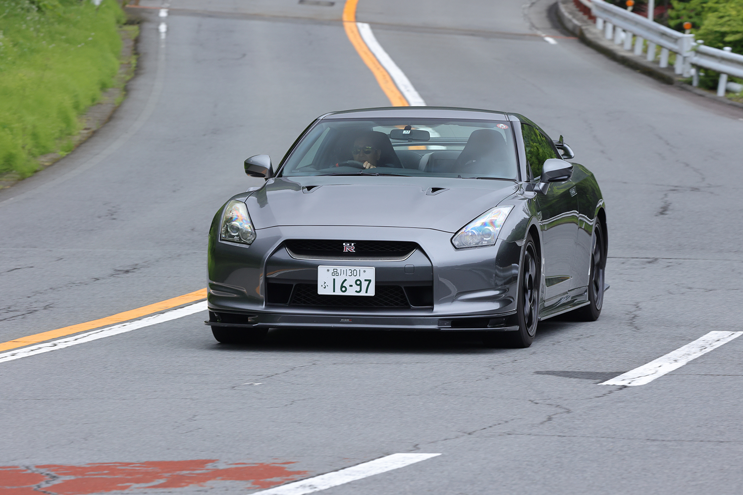 初期型R35と最終期型NISMOを乗り比べてドリキンが感じたGT-Rの進化【土屋圭市 峠賛歌】 〜 画像35