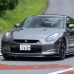 【画像】初期型は「野生馬」、最新型は「世界の富裕層が納得」。ドリキンが語るR35 GT-R、17年間の劇的進化【土屋圭市 峠賛歌】 〜 画像36