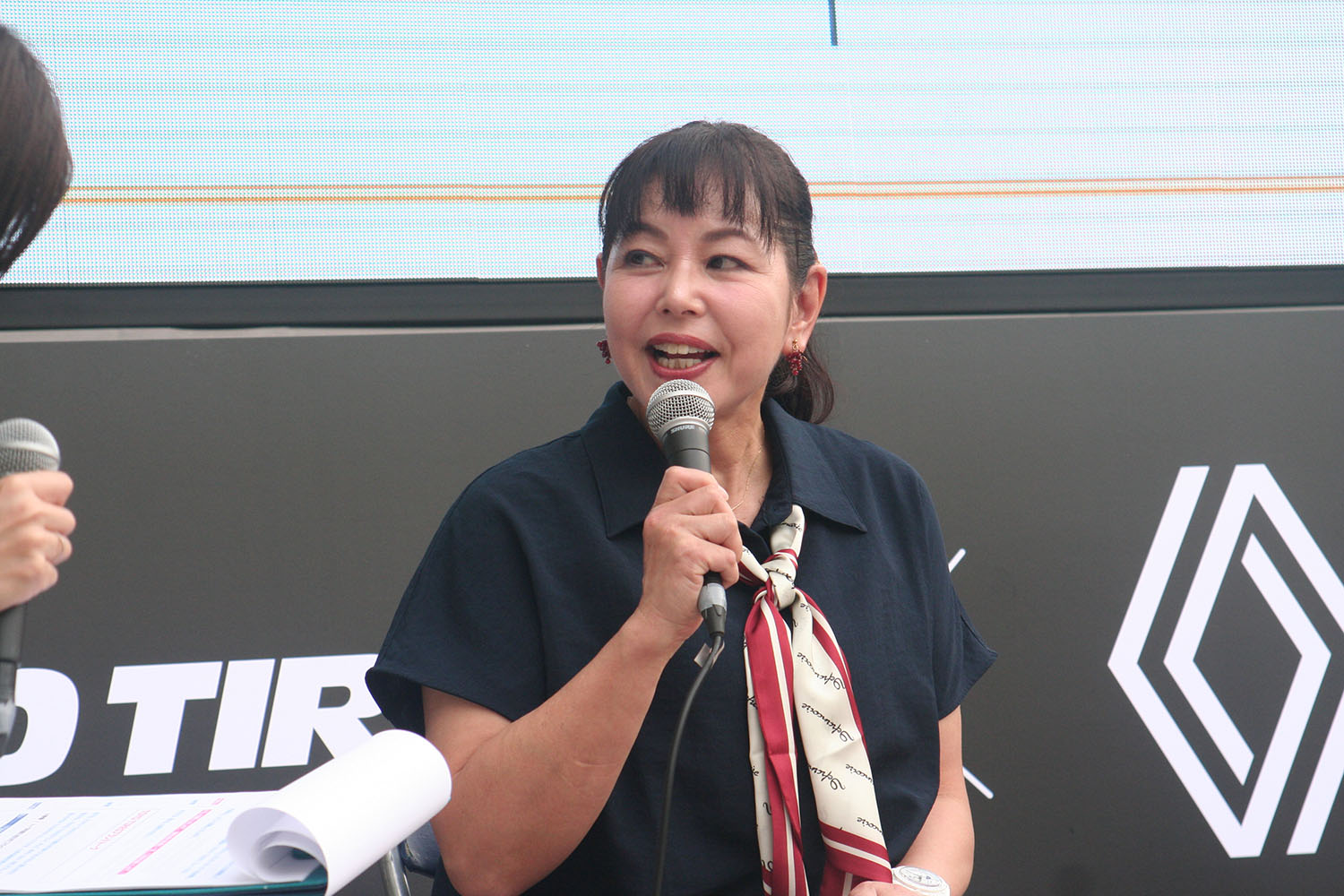 モータージャーナリストの竹岡圭さん