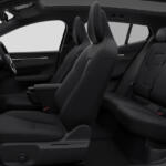 【画像】黒いインテリアはモデル初！　ボルボEX30に漆黒テーマの限定車「ブラックエディション」が150台限定で登場 〜 画像3