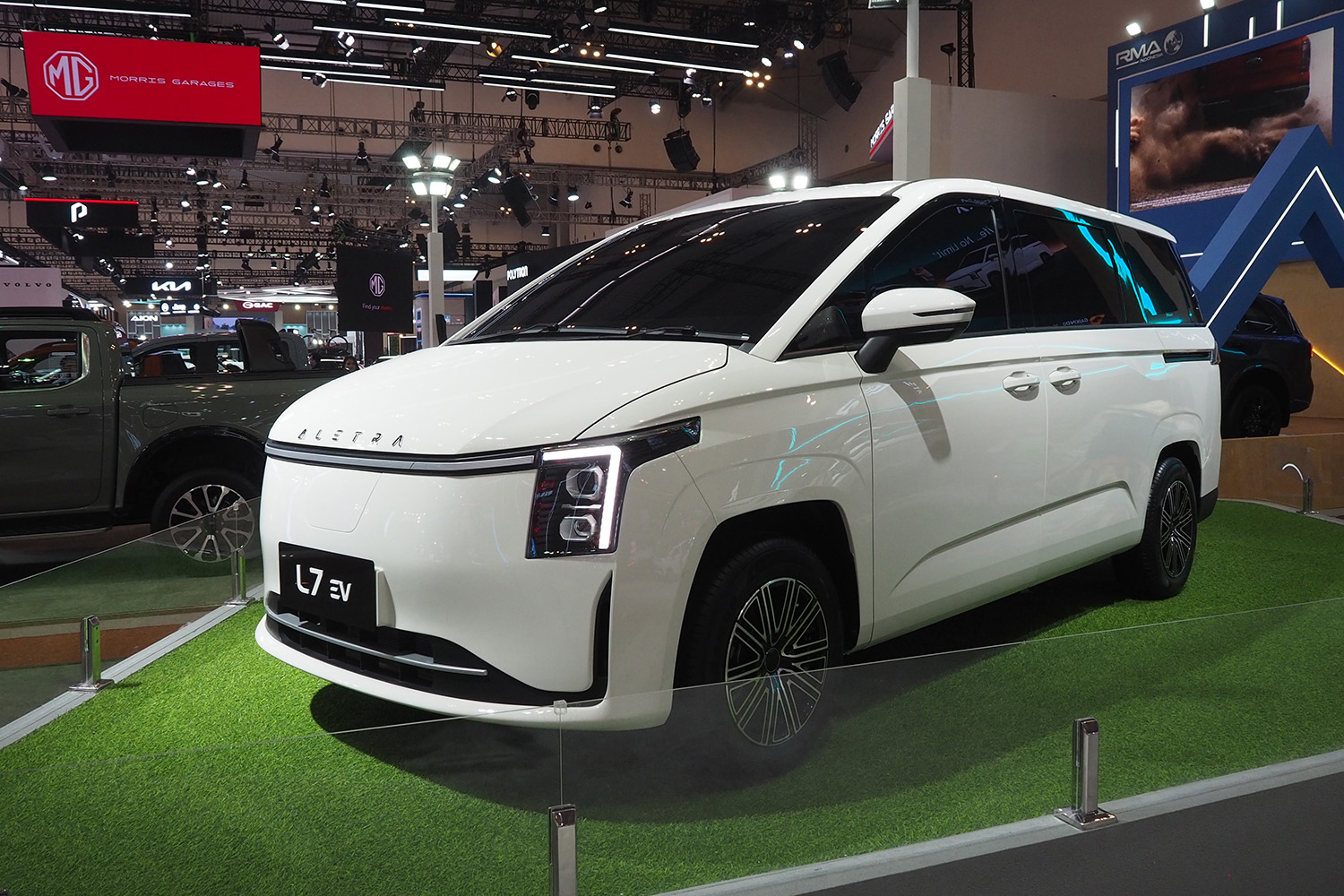 東南アジア新車販売首位を左右する「国産ブランド」