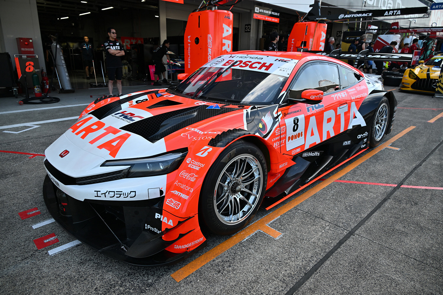 スーパーGTの鈴鹿で表彰台独占のプレリュード！　シビックと何が違うのか開発責任者とドライバーを直撃取材