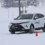 【画像】電動化で重くてハイパワーなイマドキSUVでもバッチリ！　ヨコハマの新スタッドレス「iceGUARD 8 SUV」は履いて間違いナシの完成度 〜 画像10